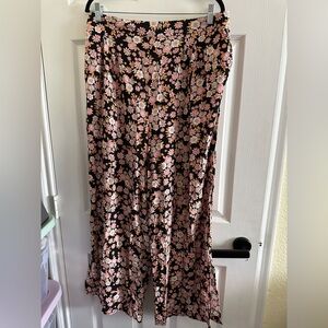 New Look Black and Pink Floral Maternity Pants